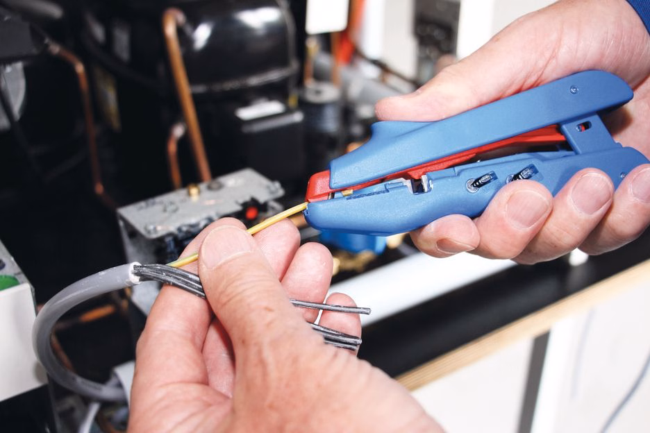 Kaablikoorija, lõikur ja hülsipress WEICON Duo-crimp No 300 - Pilt 2