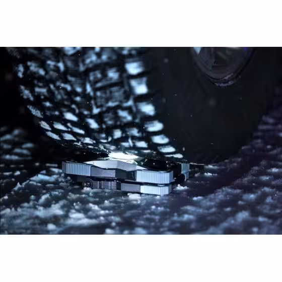 Taaslaetav LED töövalgusti RUFUS / LED töövalgusti töökojale (powerbank funktsiooniga, sh laadimiskaabel, survevalualumiiniumist korpus, 3000lm, IP65) - Pilt 12