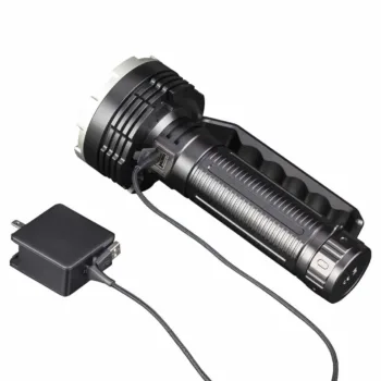 Taskulamp FENIX LR80R LED, 18000 lum, valgusvihu ulatus kuni 1130m, laetav USB-C ga.