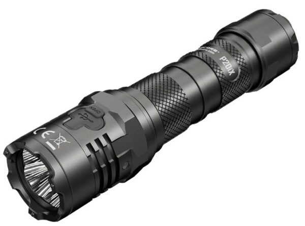 Taskulamp taktikaline Nitecore P20iX 4000lm, valgusvihu ulatus 221m. USB-C laetav. IP68.